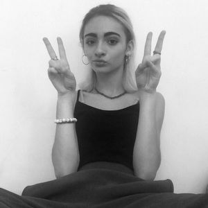 Meet your Posher, Jarah